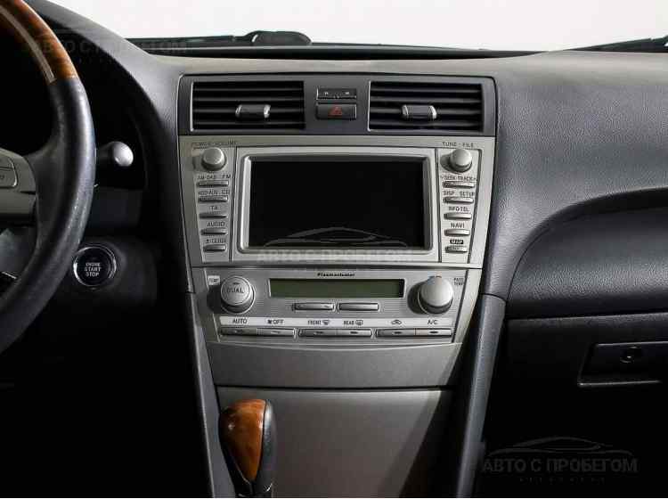 Toyota Camry VII (XV50)