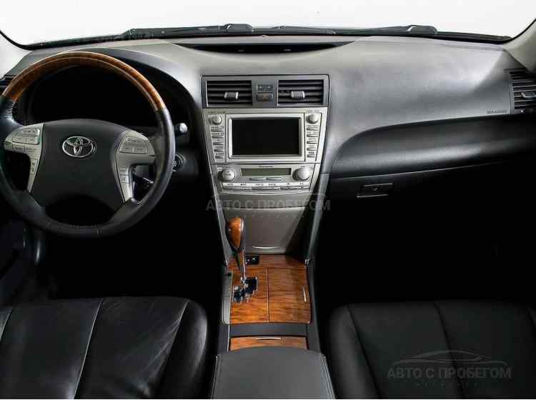 Toyota Camry VII (XV50)