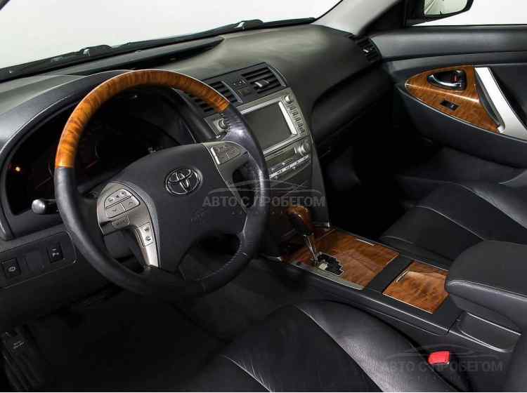 Toyota Camry VII (XV50)