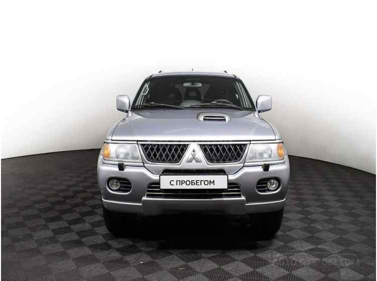 Mitsubishi Pajero Sport II