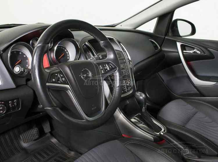 Opel Astra J Рестайлинг