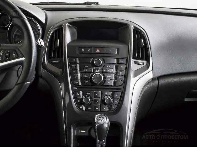 Opel Astra J Рестайлинг