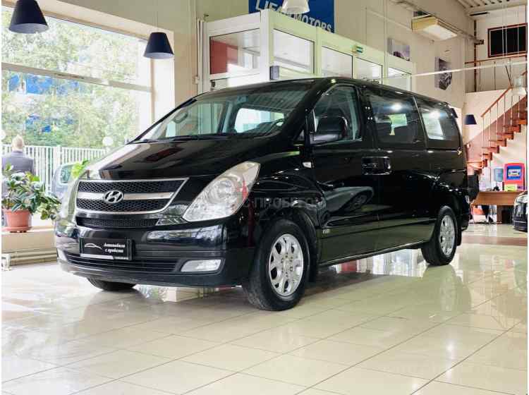 Hyundai Grand Starex I