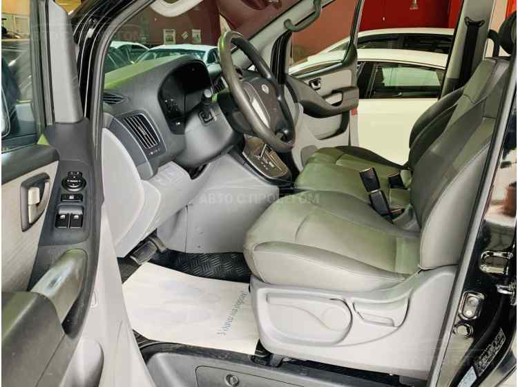 Hyundai Grand Starex I