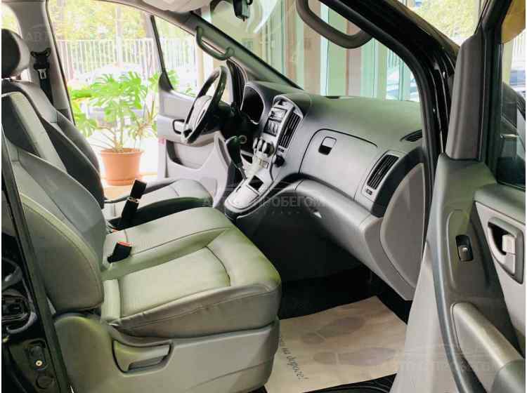 Hyundai Grand Starex I