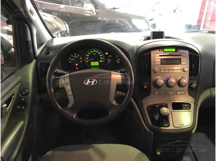 Hyundai Grand Starex I