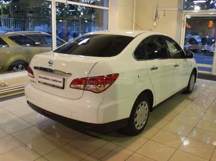 Nissan Almera III (G15)