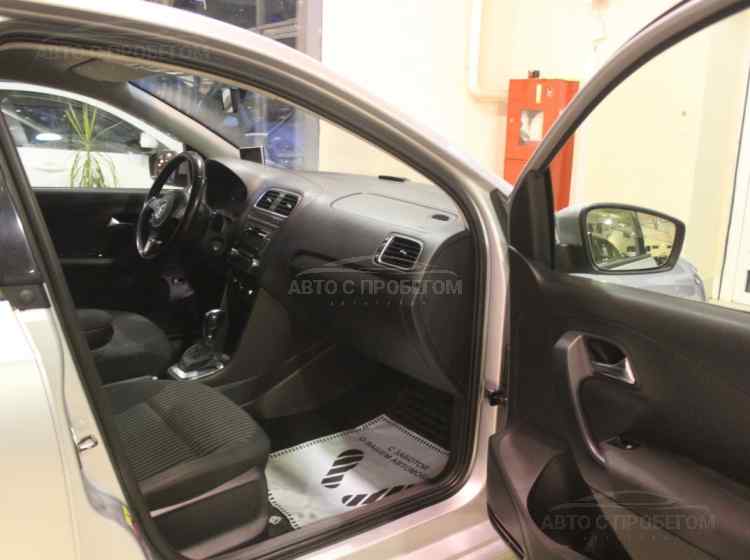 Volkswagen Polo IV Рестайлинг