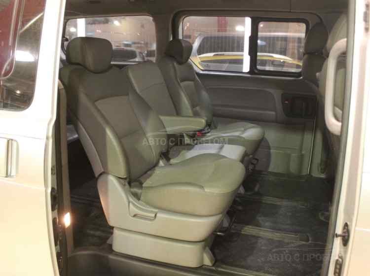 Hyundai Grand Starex I