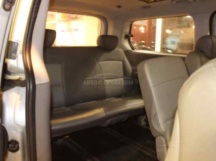 Hyundai Grand Starex I