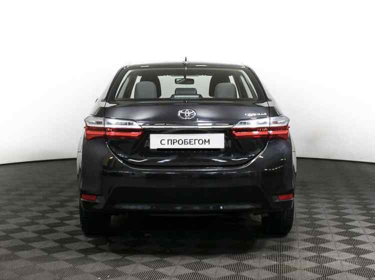 Toyota Corolla XII (E210)