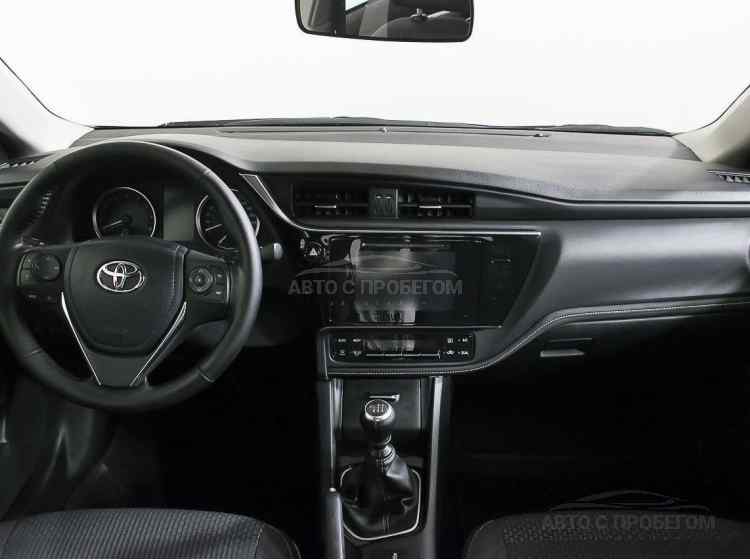 Toyota Corolla XII (E210)