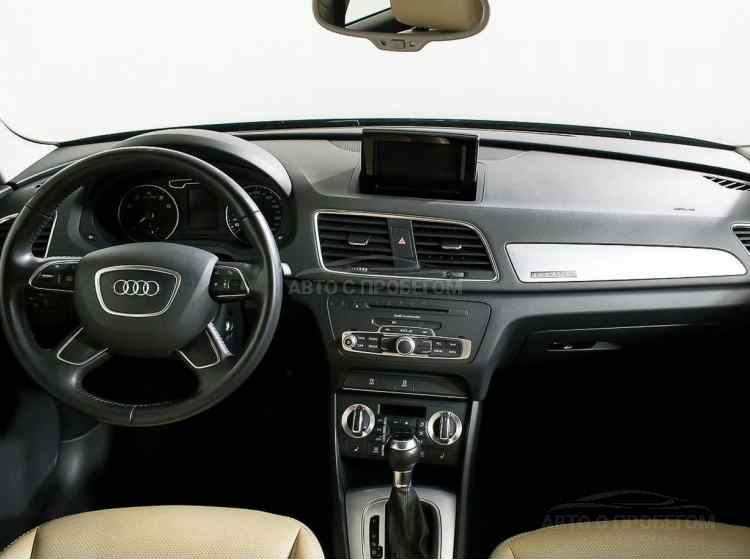Audi Q3 I (8U)