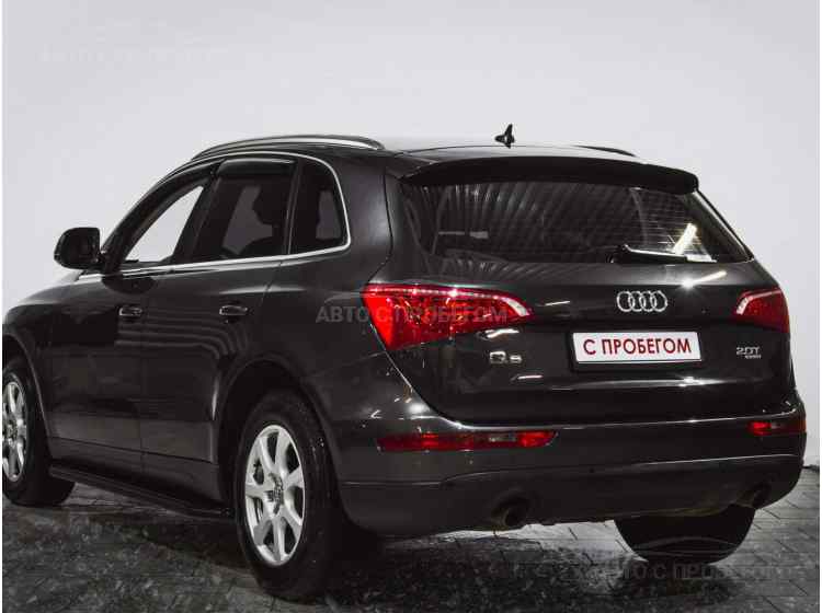 Audi Q5 I (8R)