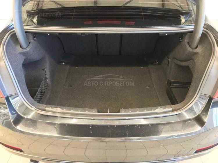 BMW 3 серии VI (F3x)