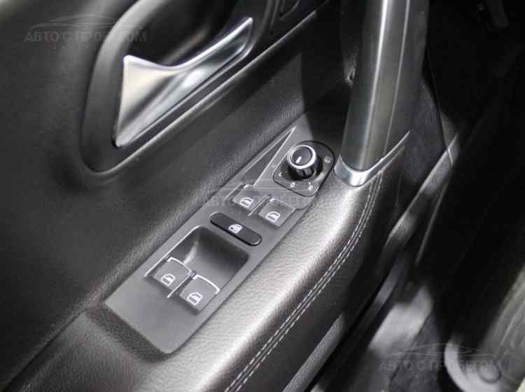 Volkswagen Passat CC I