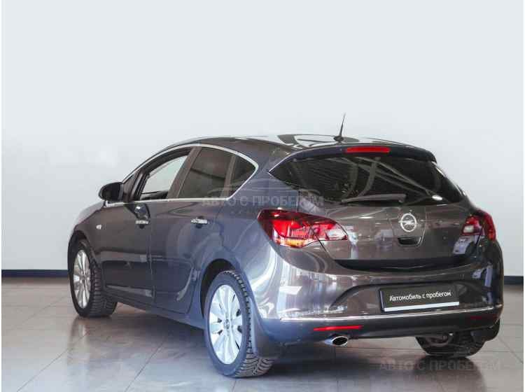 Opel Astra J Рестайлинг