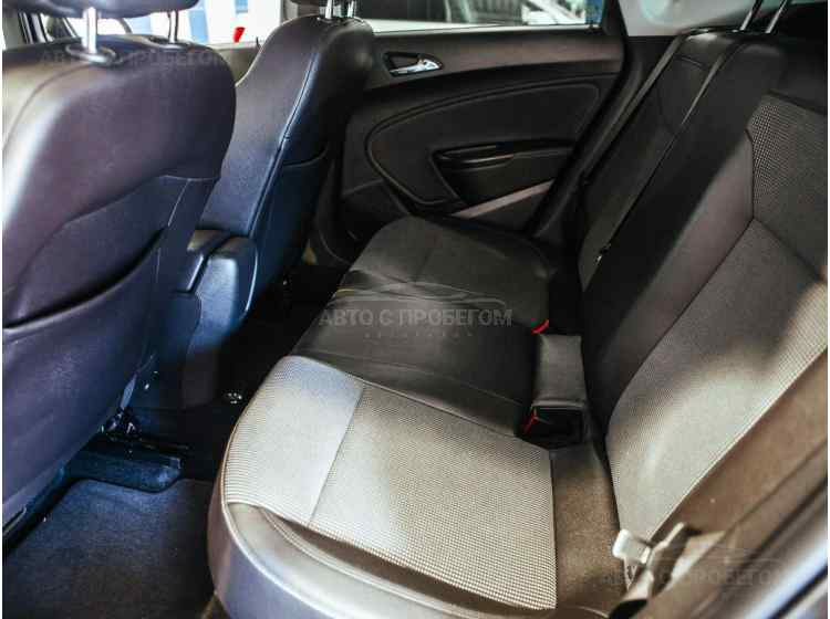 Opel Astra J Рестайлинг