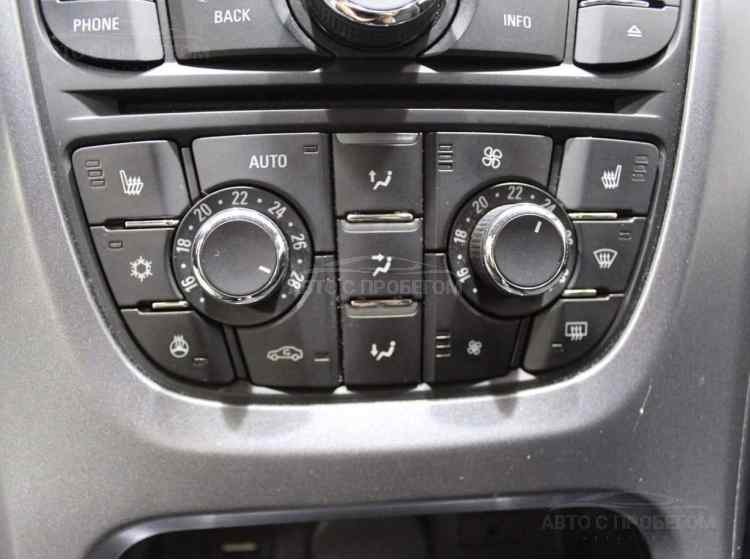 Opel Astra J Рестайлинг