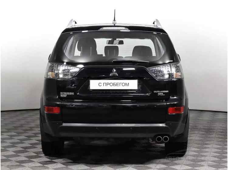 Mitsubishi Outlander II