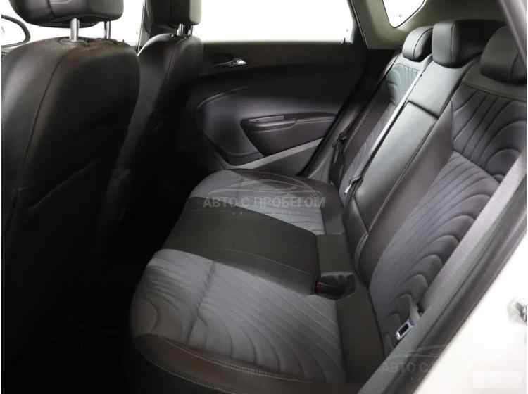 Opel Astra J Рестайлинг