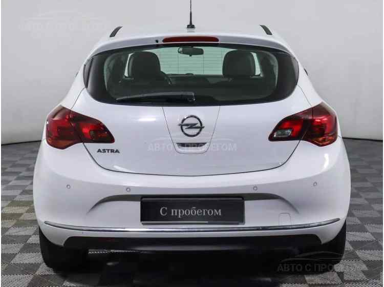 Opel Astra J Рестайлинг