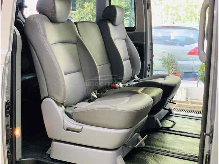 Hyundai Grand Starex I