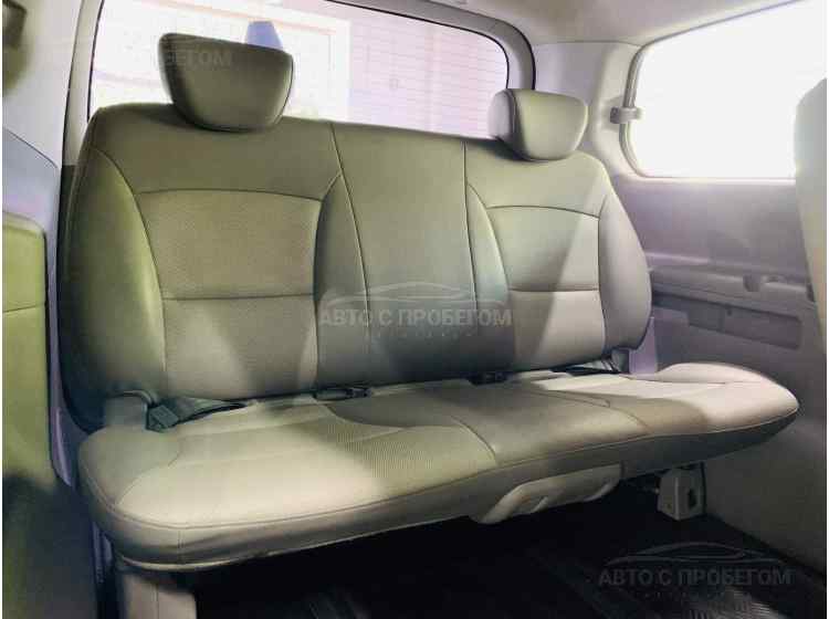 Hyundai Grand Starex I