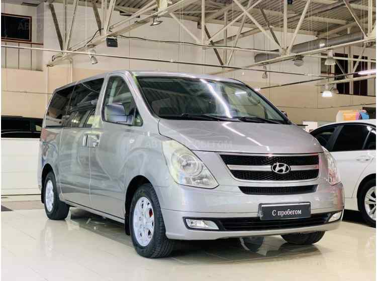 Hyundai Grand Starex I
