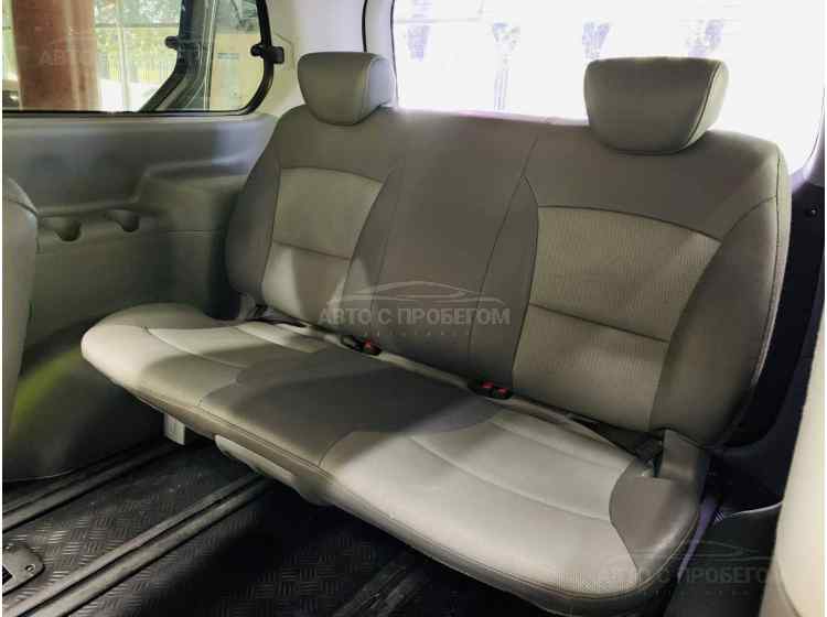 Hyundai Grand Starex I