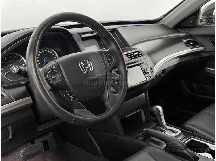 Honda Crosstour I Рестайлинг