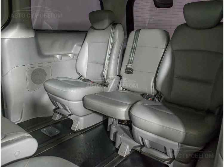 Hyundai Grand Starex I