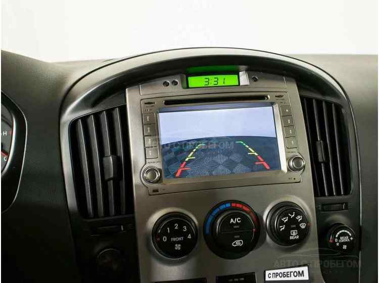 Hyundai Grand Starex I