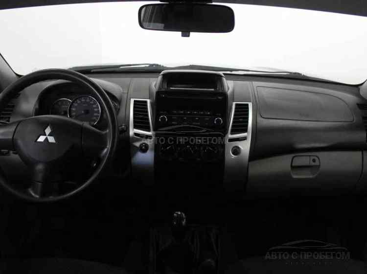 Mitsubishi Pajero Sport II Рестайлинг
