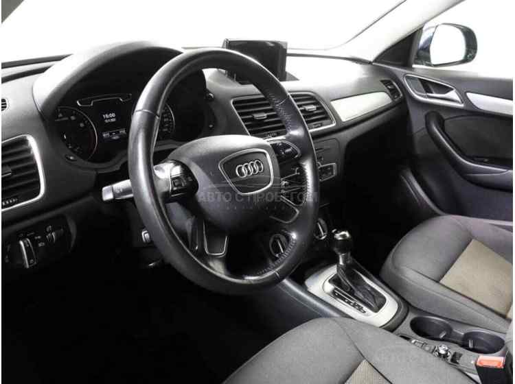 Audi Q3 I (8U)