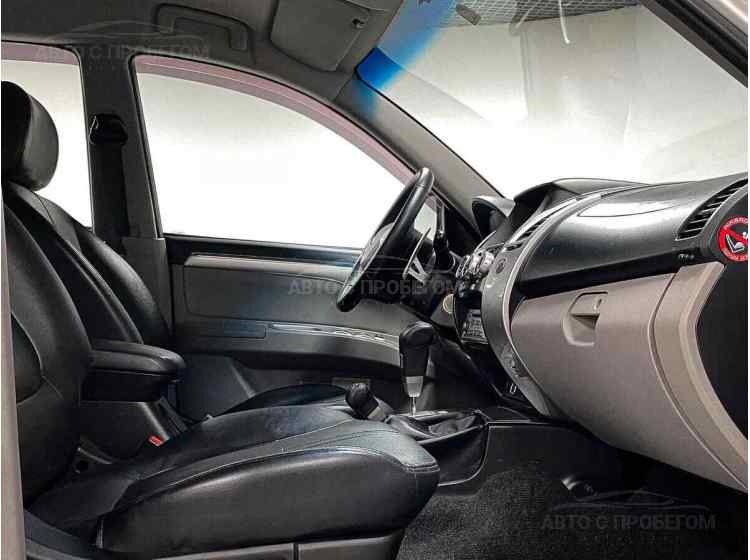 Mitsubishi Pajero Sport II