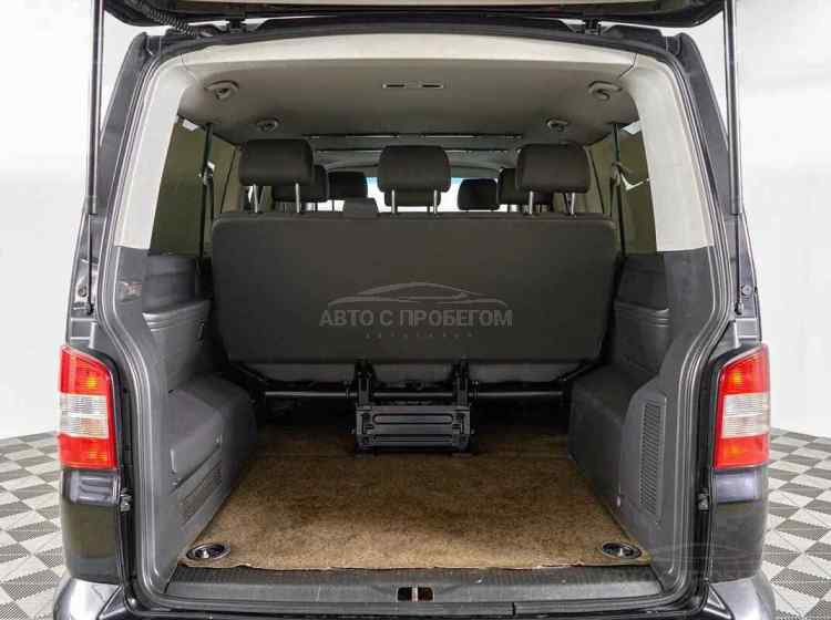 Volkswagen Caravelle T5