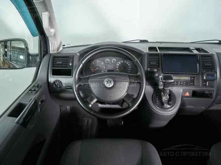 Volkswagen Caravelle T5