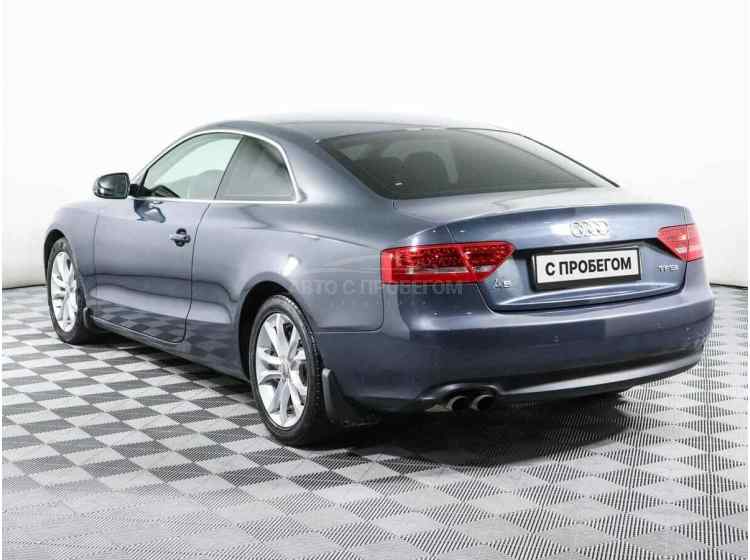 Audi A5 I (8T)