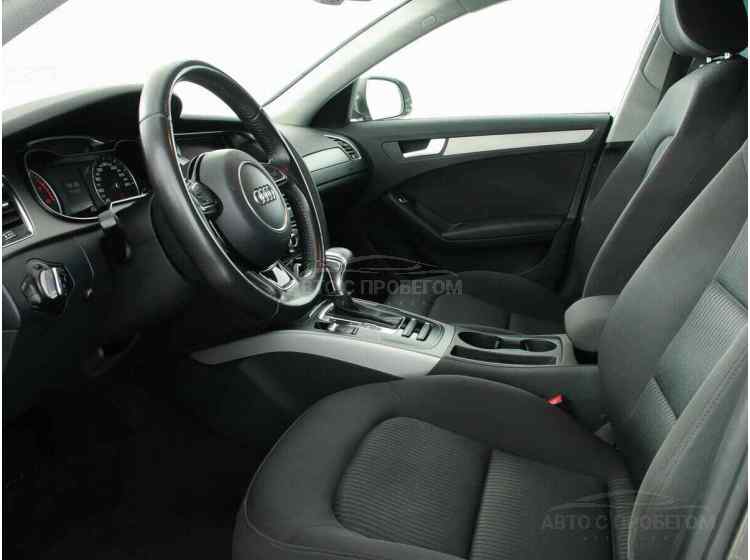 Audi A4 IV (B8) Рестайлинг