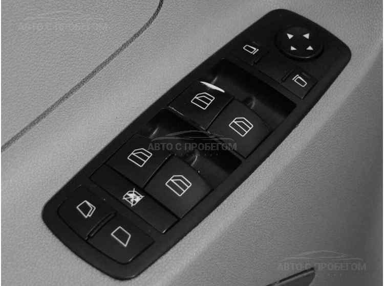 Mercedes-Benz M-Класс II (W164)