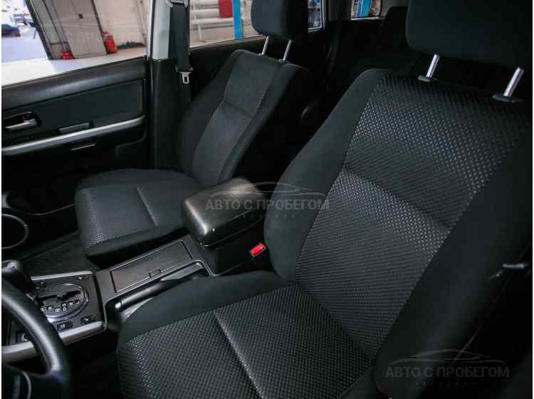 Suzuki Grand Vitara III