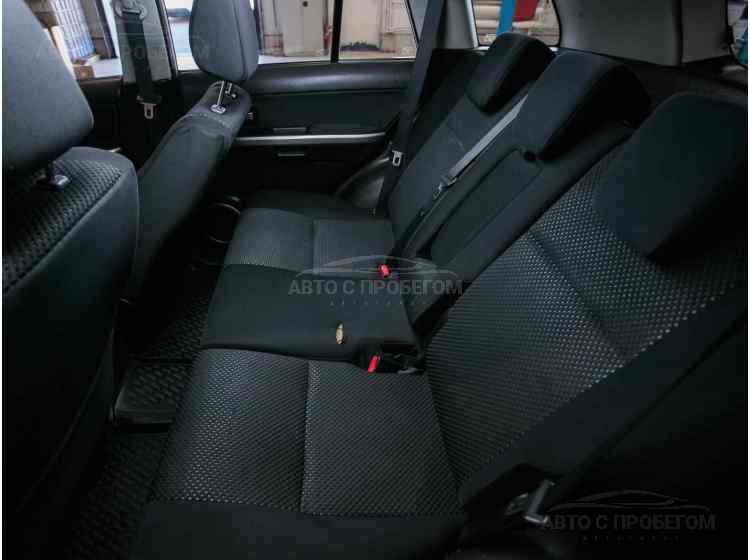 Suzuki Grand Vitara III