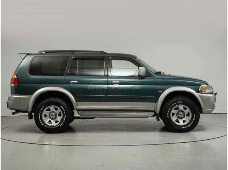 Mitsubishi Pajero Sport I