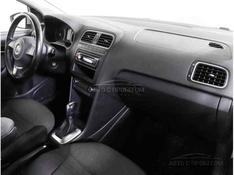 Volkswagen Polo IV Рестайлинг