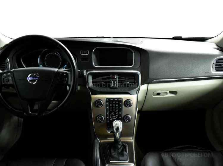 Volvo V40 Cross Country I