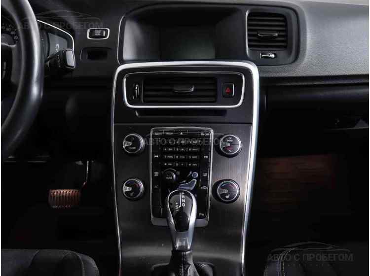 Volvo S60 II Рестайлинг