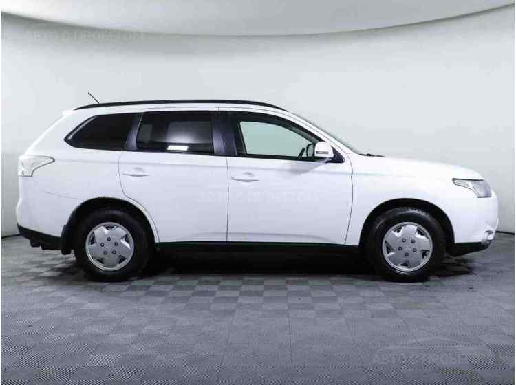 Mitsubishi Outlander III