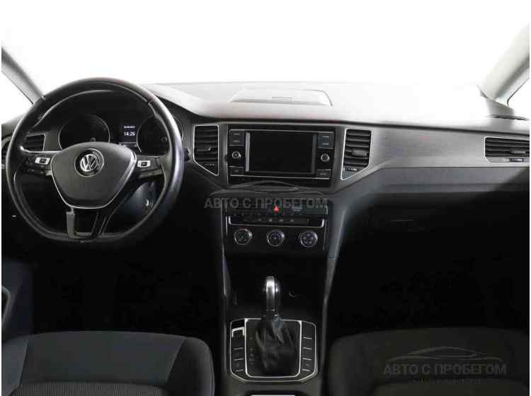 Volkswagen Golf VIII