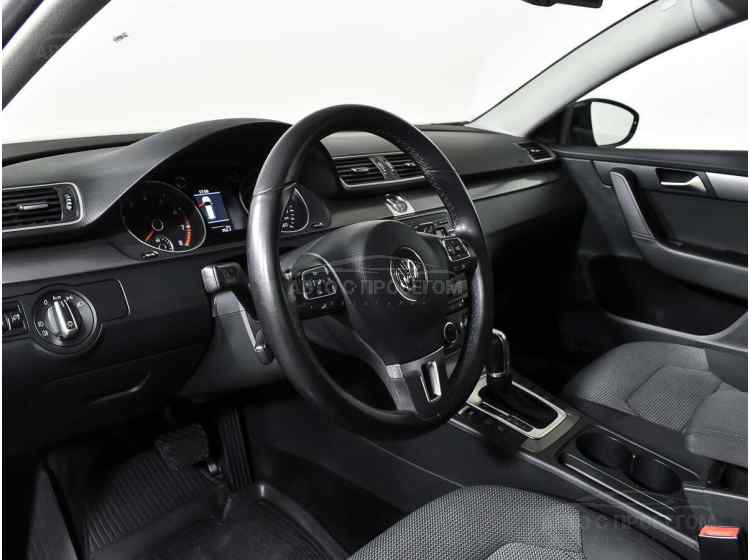 Volkswagen Passat B7